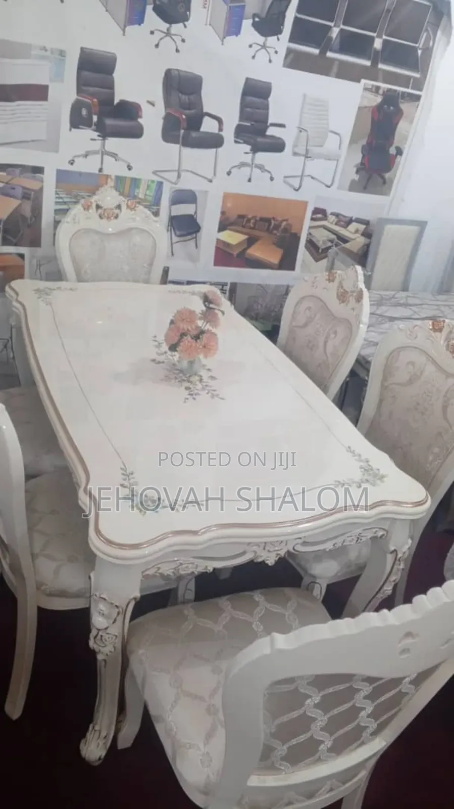 Dining for Executive Home Available for Sale