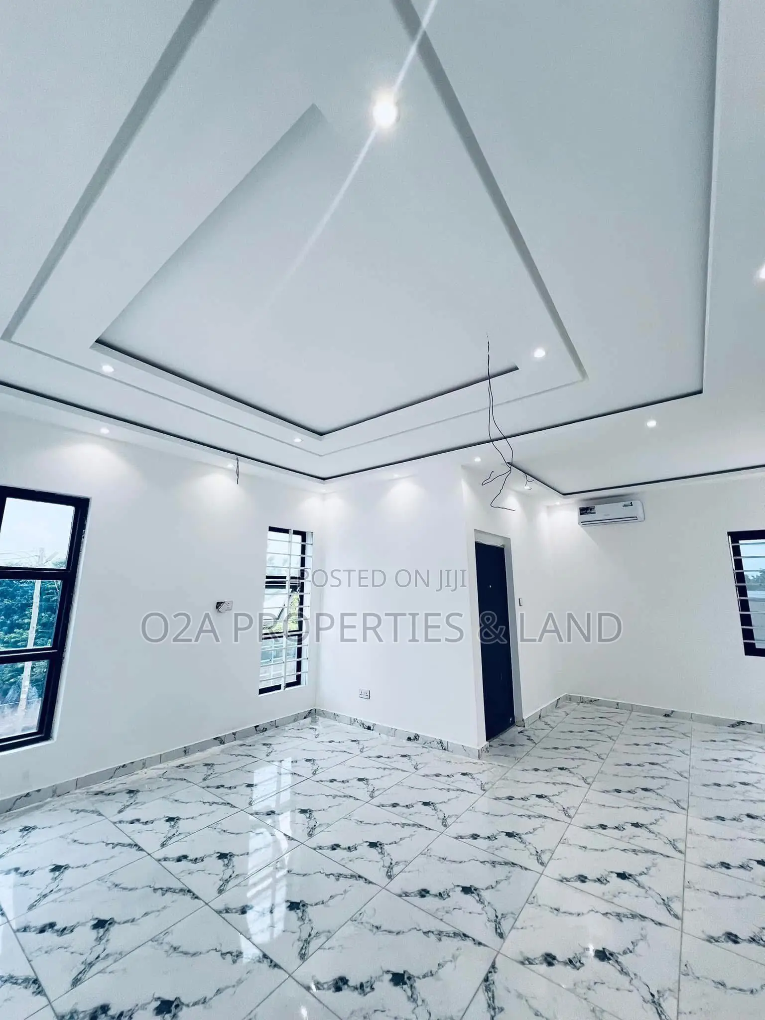 2bdrm House in Ashaley Botwe, Lake Side Estate for sale