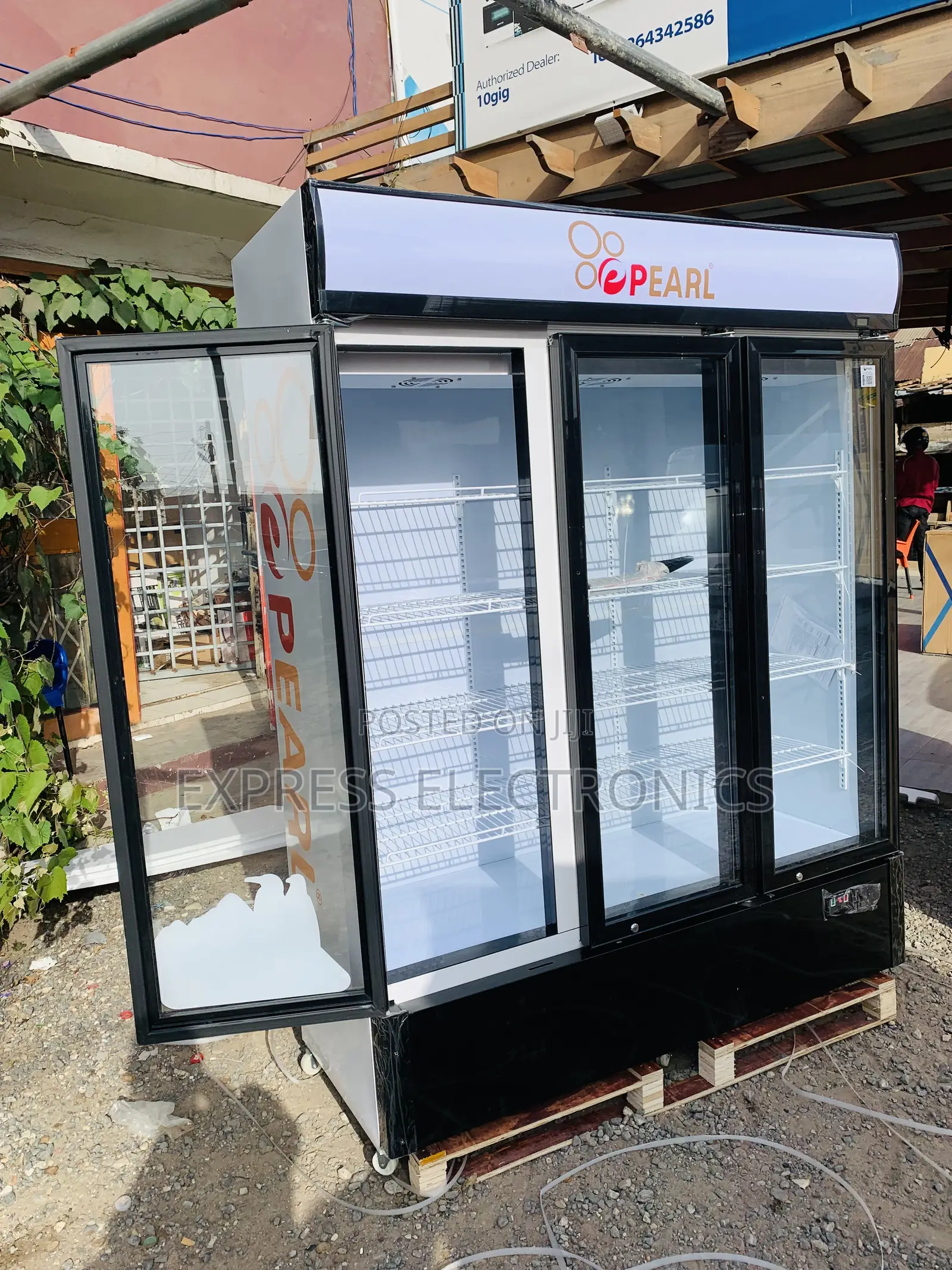 Three Doors Display Fridge Pearl