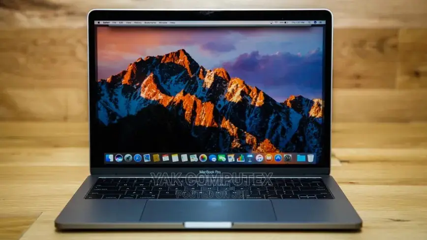 Laptop Apple MacBook Pro 8GB Intel Core I5 SSD 128GB