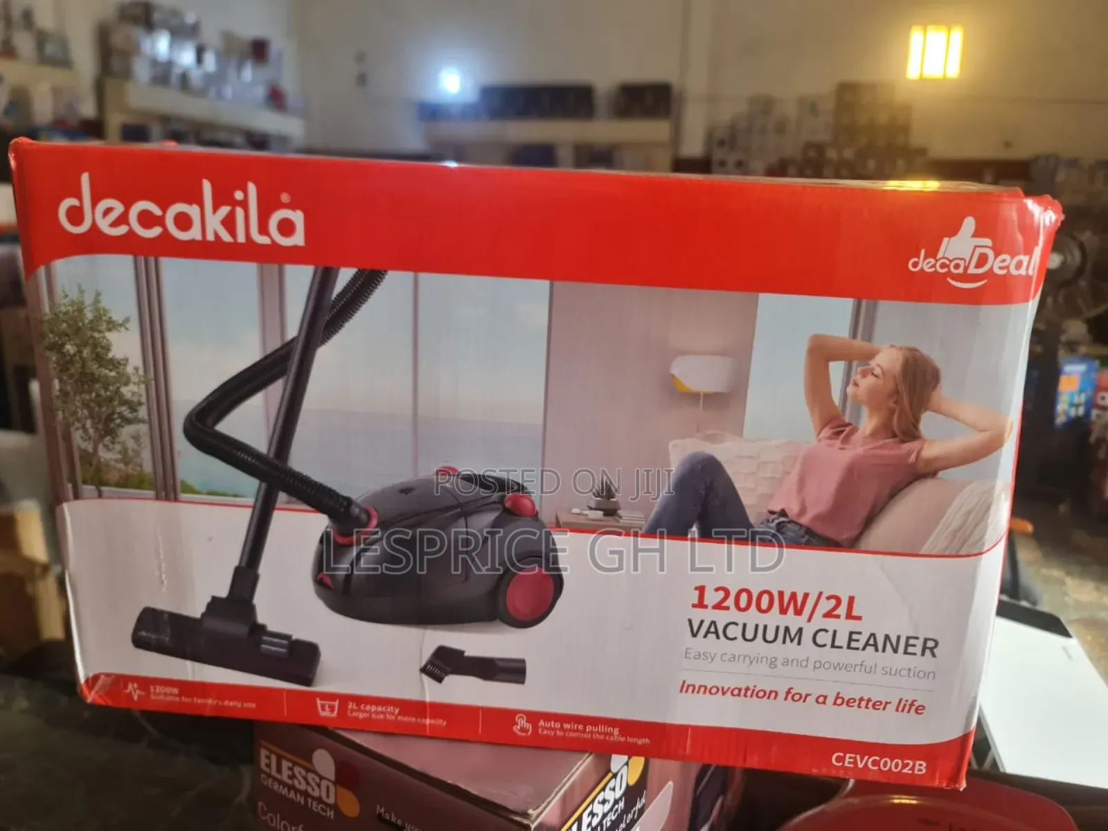 Decakila 2l Vacuum Cleaner - Easy to Operate