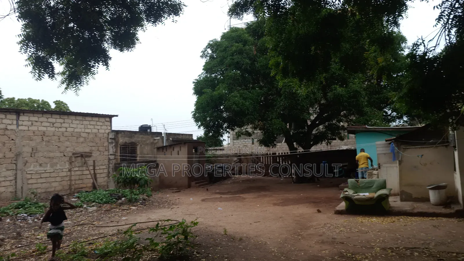 One Plot of Land for Sale in Lapaz Main