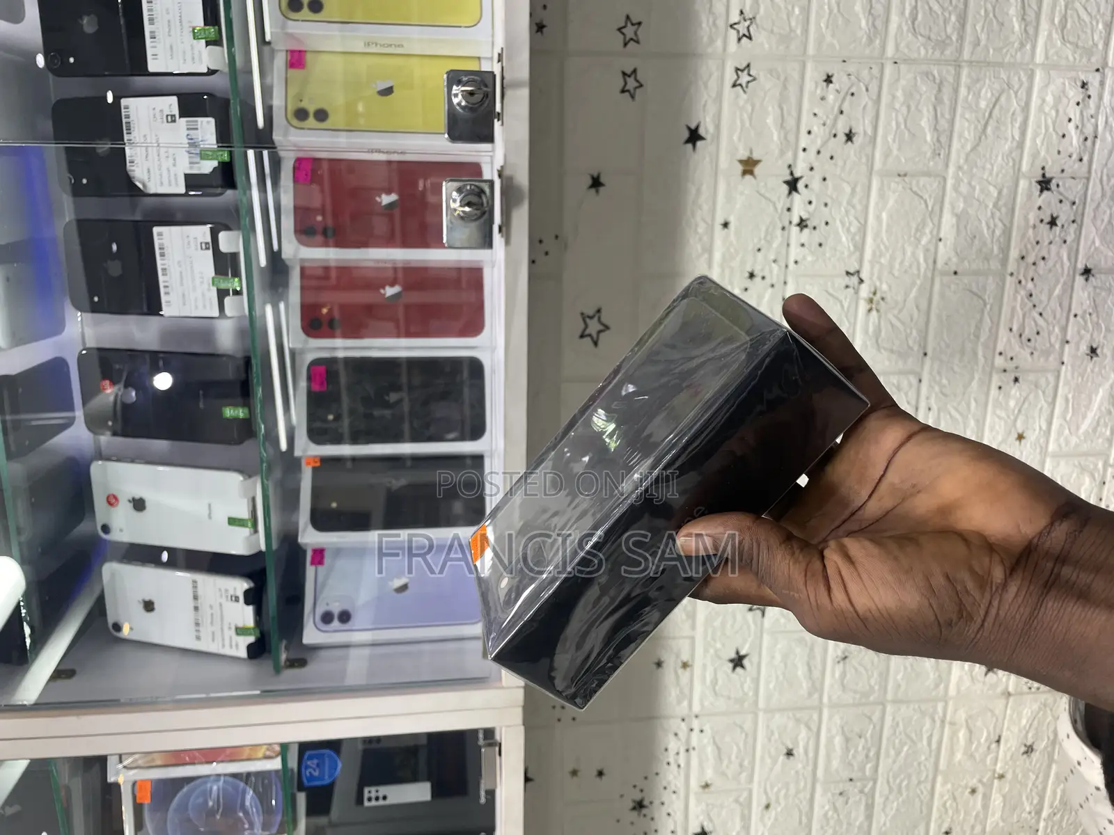 New Apple iPhone 11 Pro Max 256 GB Black