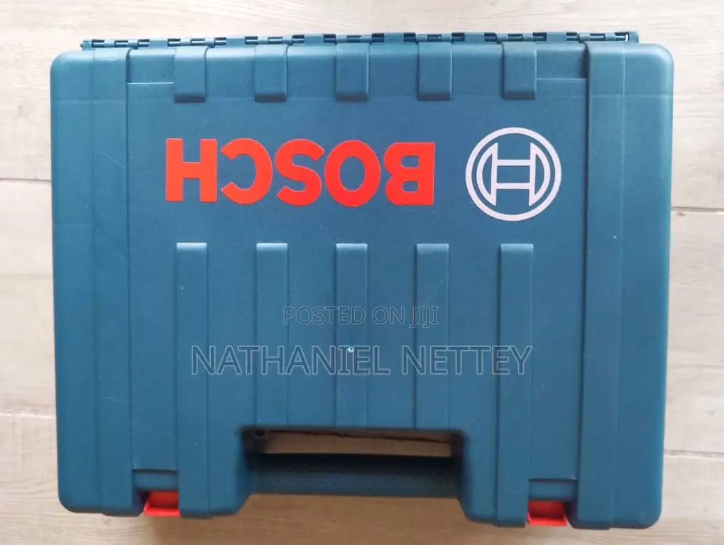 Bosch Drilling Machine With Bit