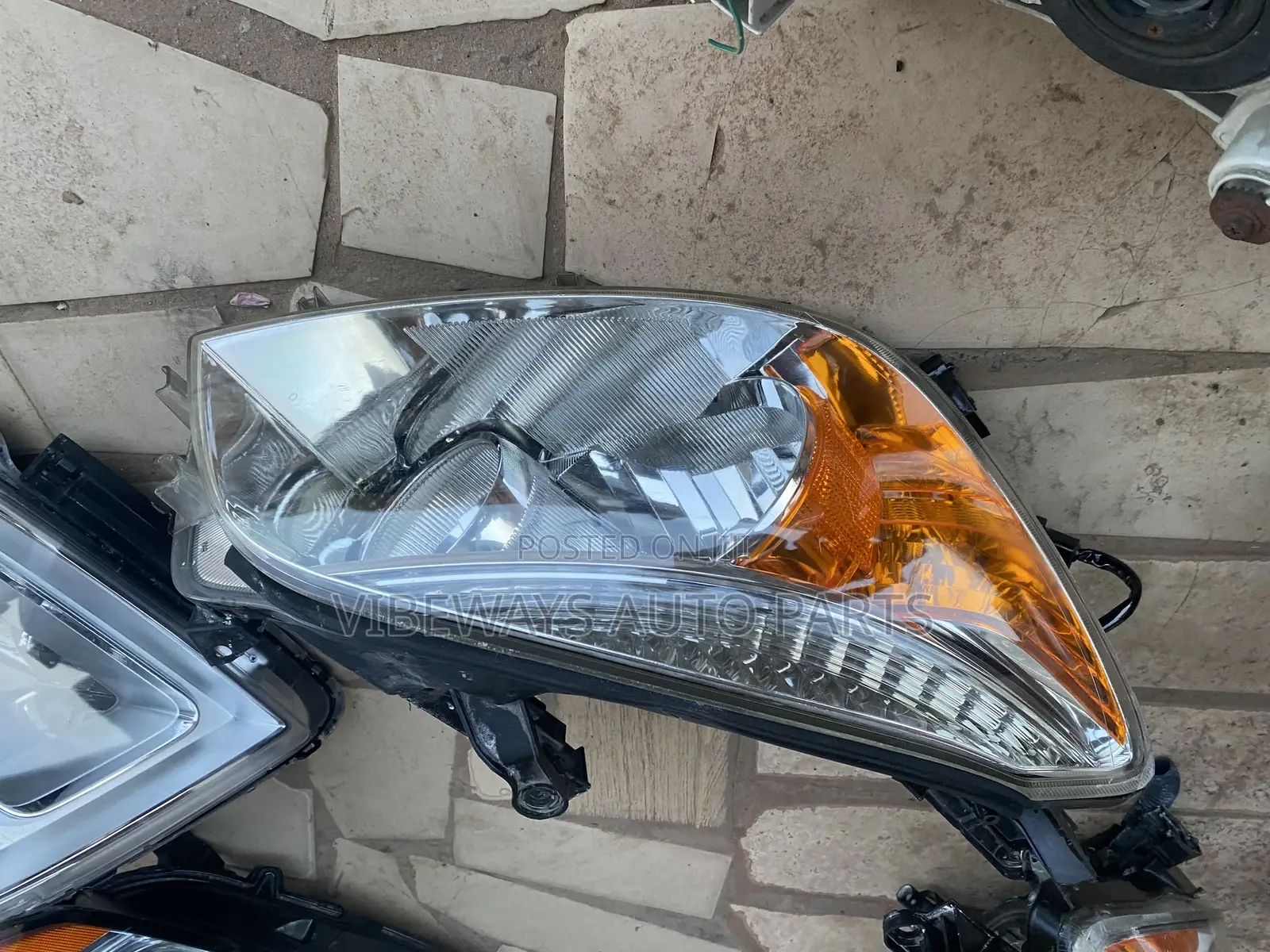 Toyota Rav4 2006-2008 Headlights Used