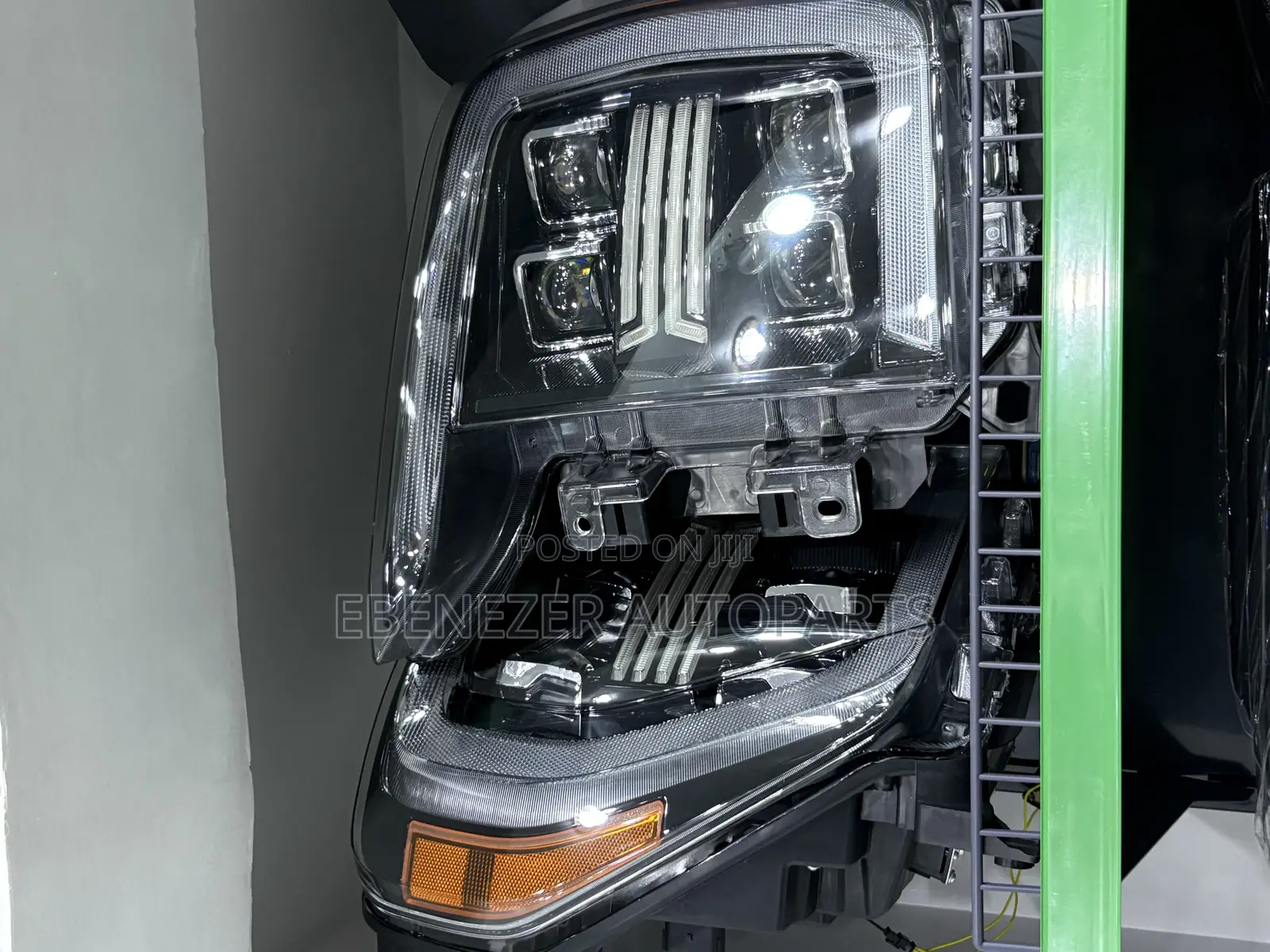 Ford F150 Raptor 2021,2022,2023 Led Spec Headlights