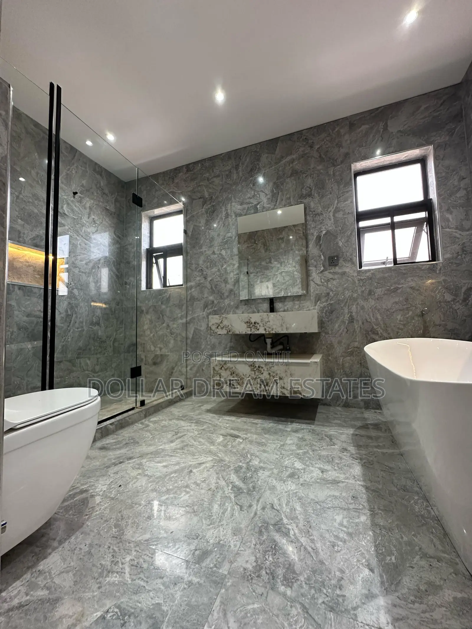 3bdrm House in Spintex for sale