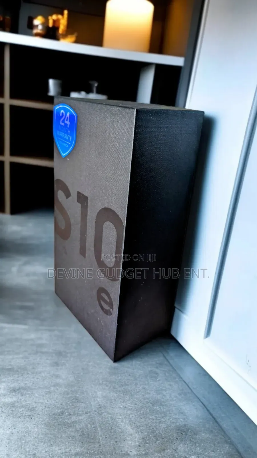 New Samsung Galaxy S10e 128 GB Green