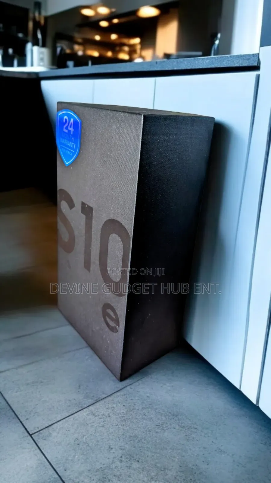 New Samsung Galaxy S10e 128 GB White