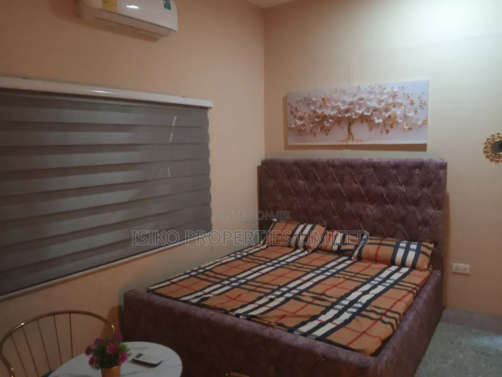 Furnished Weekly or Monthly Room / Studio Apartment