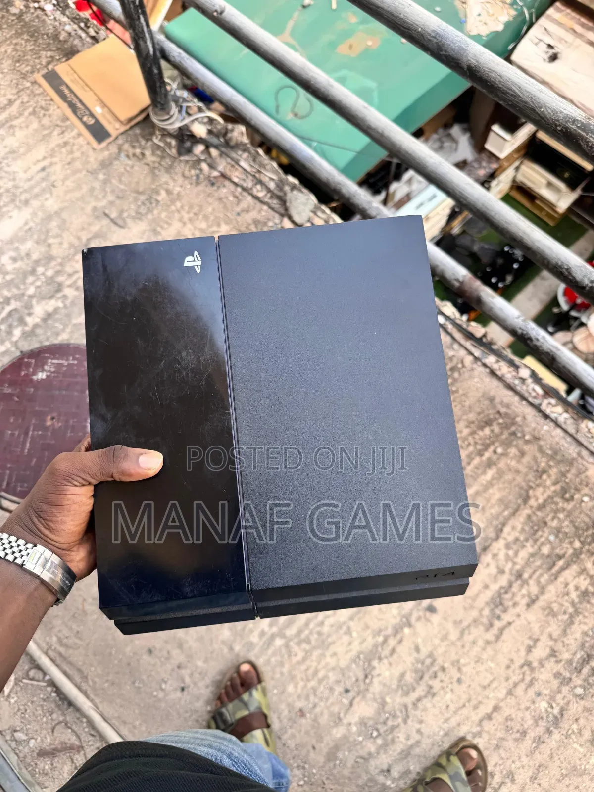 Ps4 Standard With 7 Games