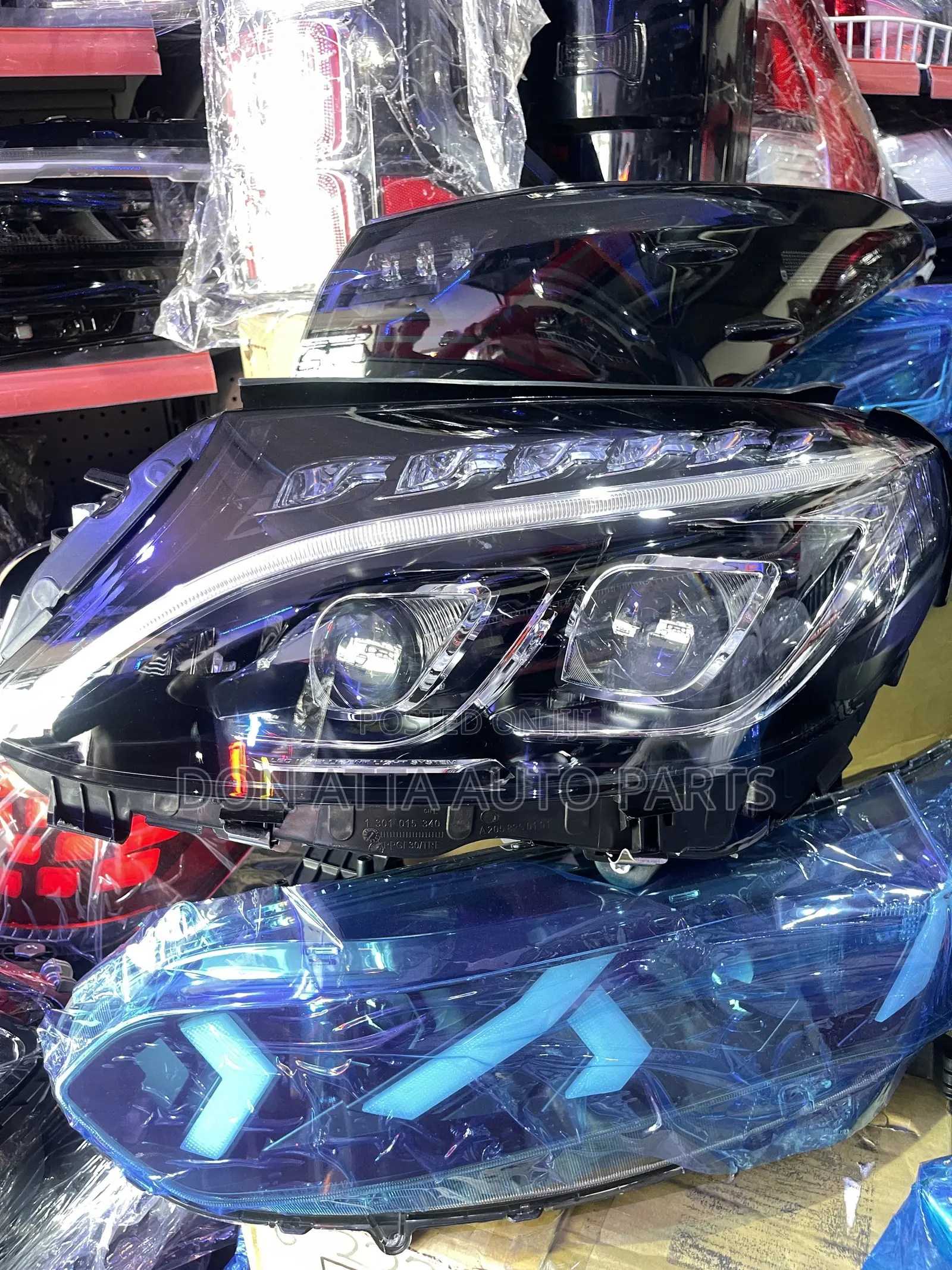 Mercedes Benz C300 Head Light