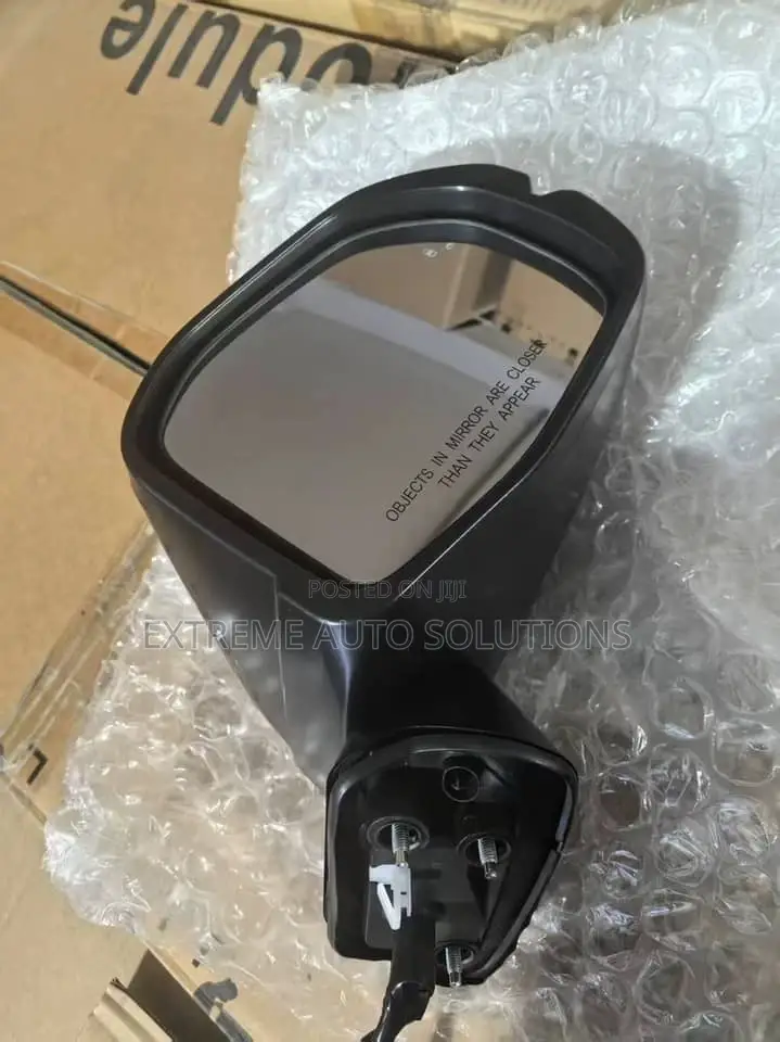 23 Honda Crv Mirror With Light And Sensor
