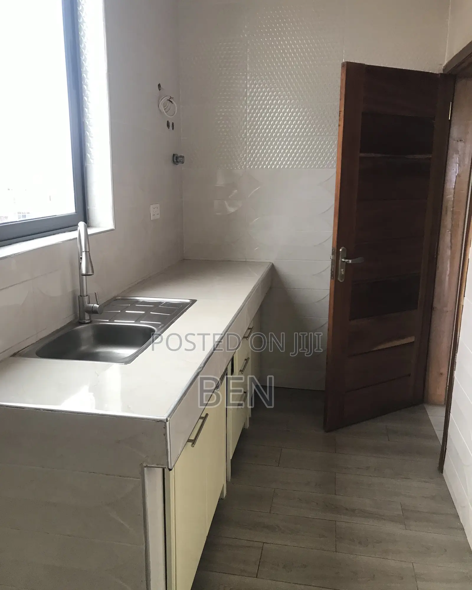 2bdrm Apartment in Lapaz Racecourse for rent