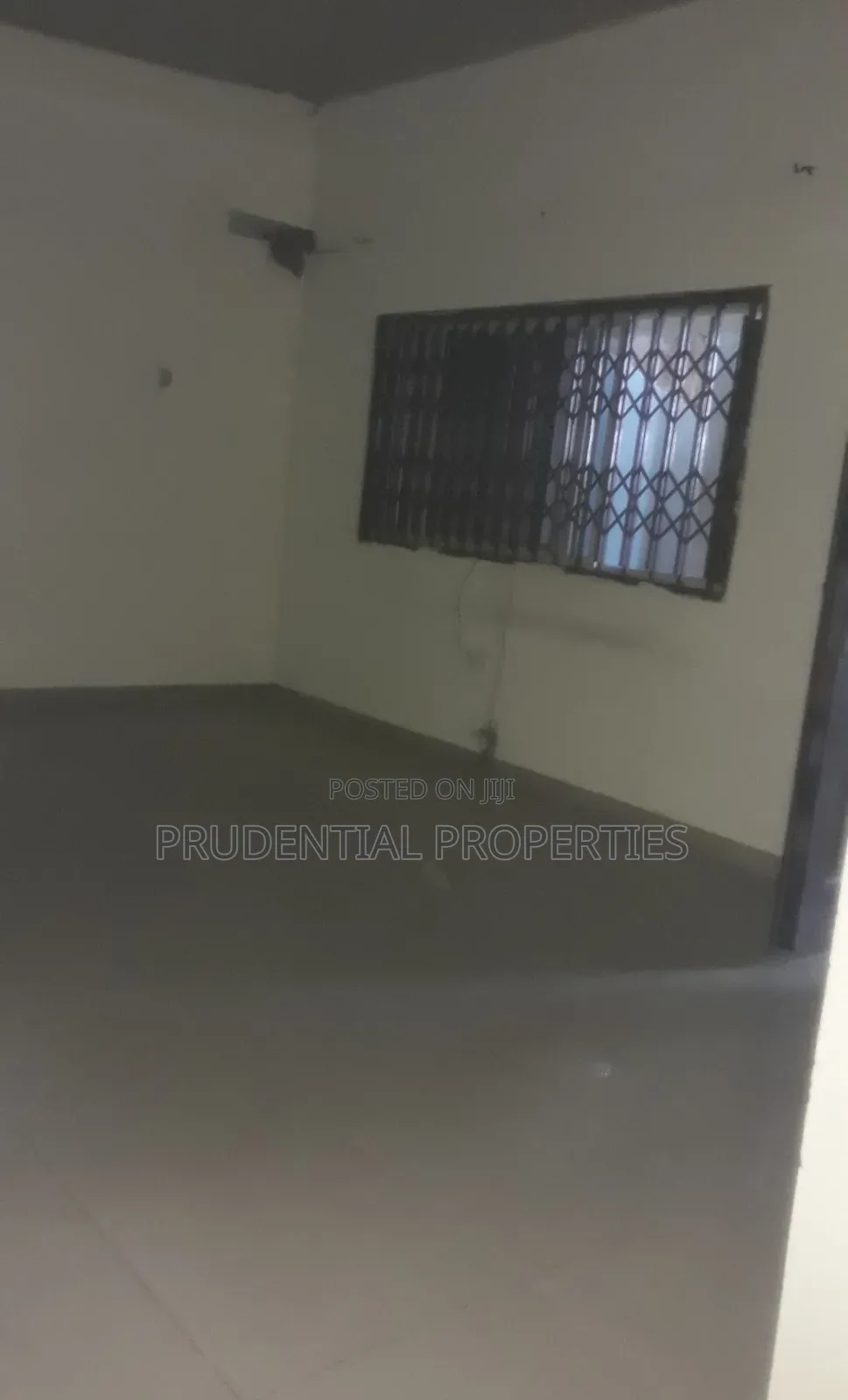17bdrm Block of Flats in North Kaneshie for sale