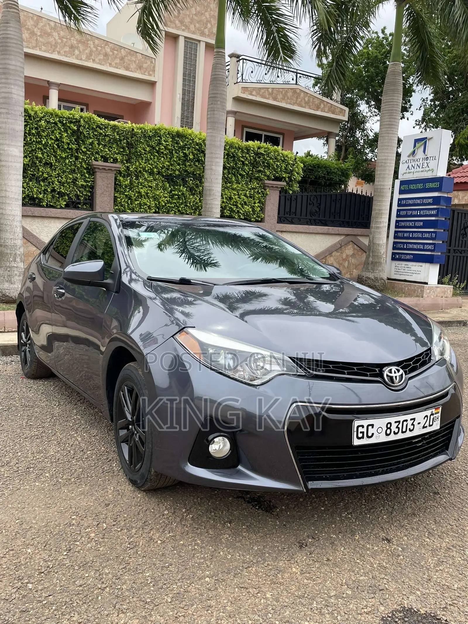 Toyota Corolla LE Eco 4dr Sedan (1.8L 4cyl CVT) 2016 Gray