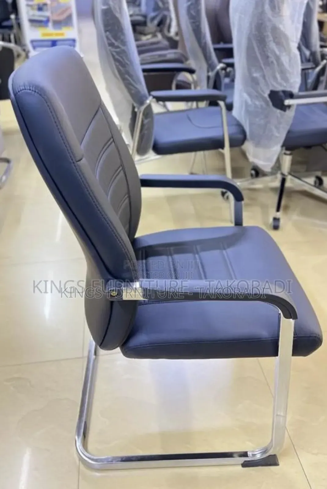 Starker Chair
