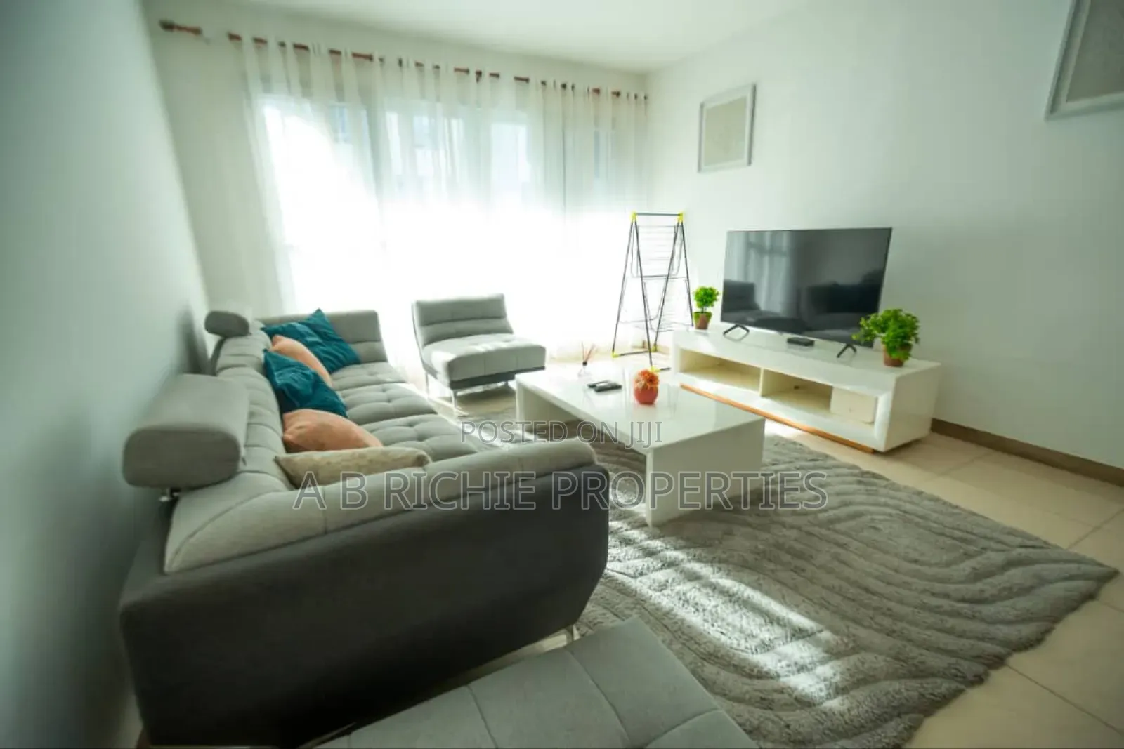 Furnished 2bdrm Apartment in Ab Richie, East Legon for rent