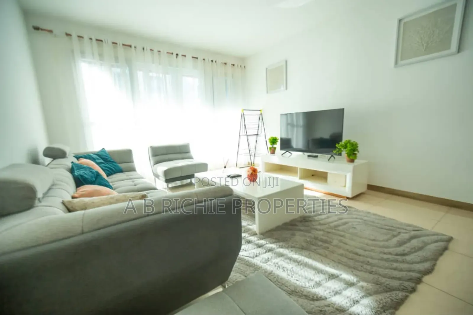 Furnished 2bdrm Apartment in Ab Richie, East Legon for rent