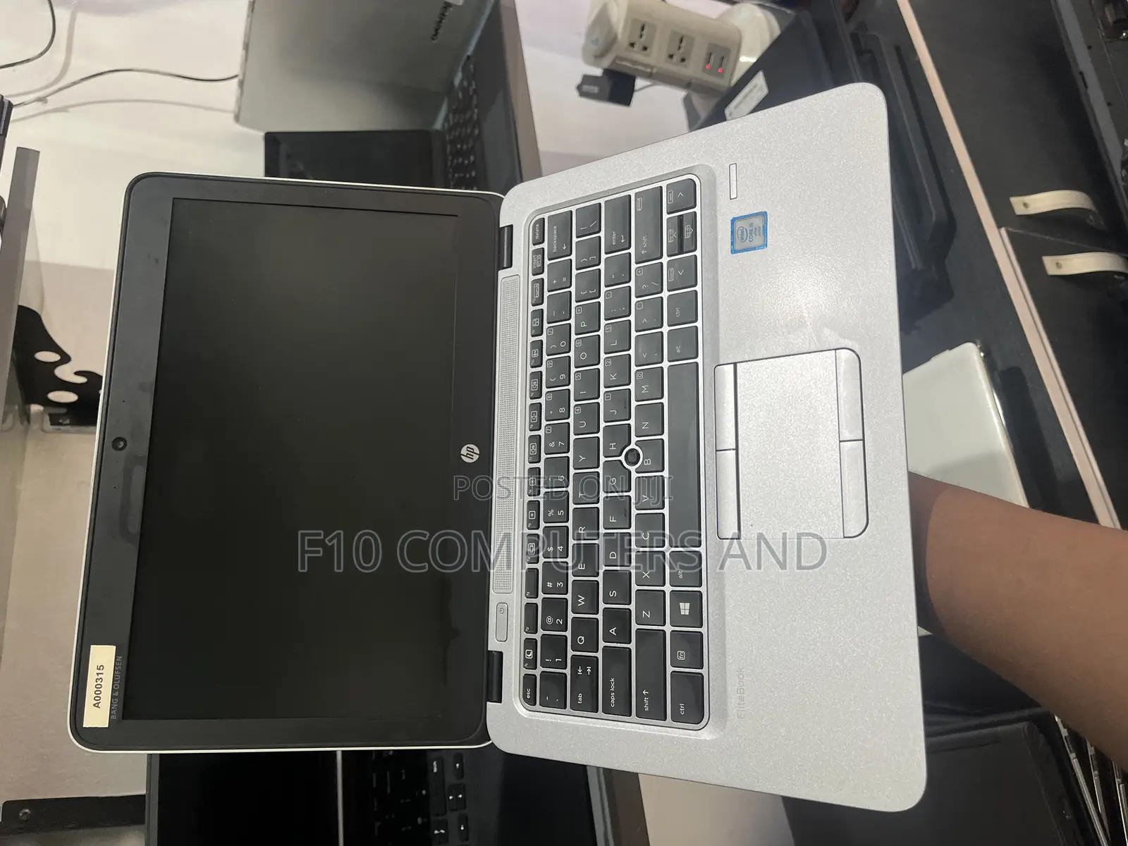 Laptop HP EliteBook 840 G3 8GB Intel Core I5 SSD 256GB