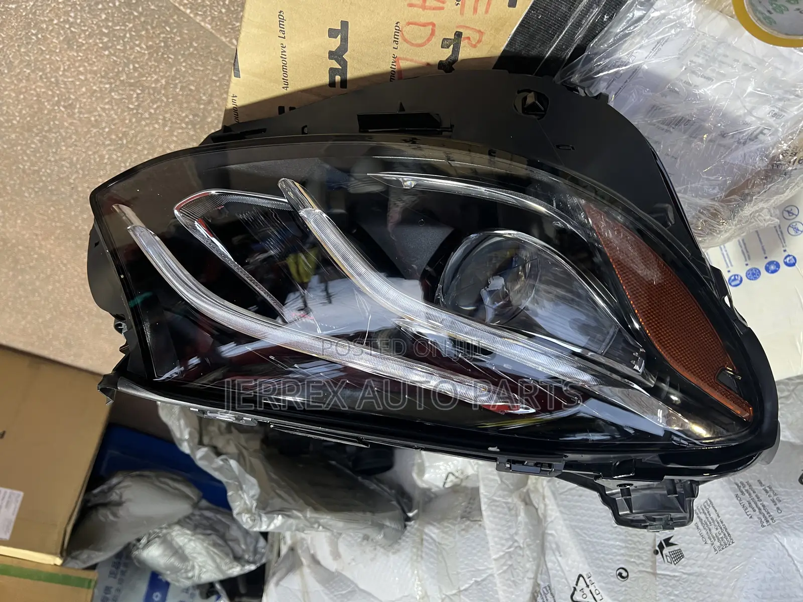 Mercedes Benz(W213)2017-2020 Headlight Pair