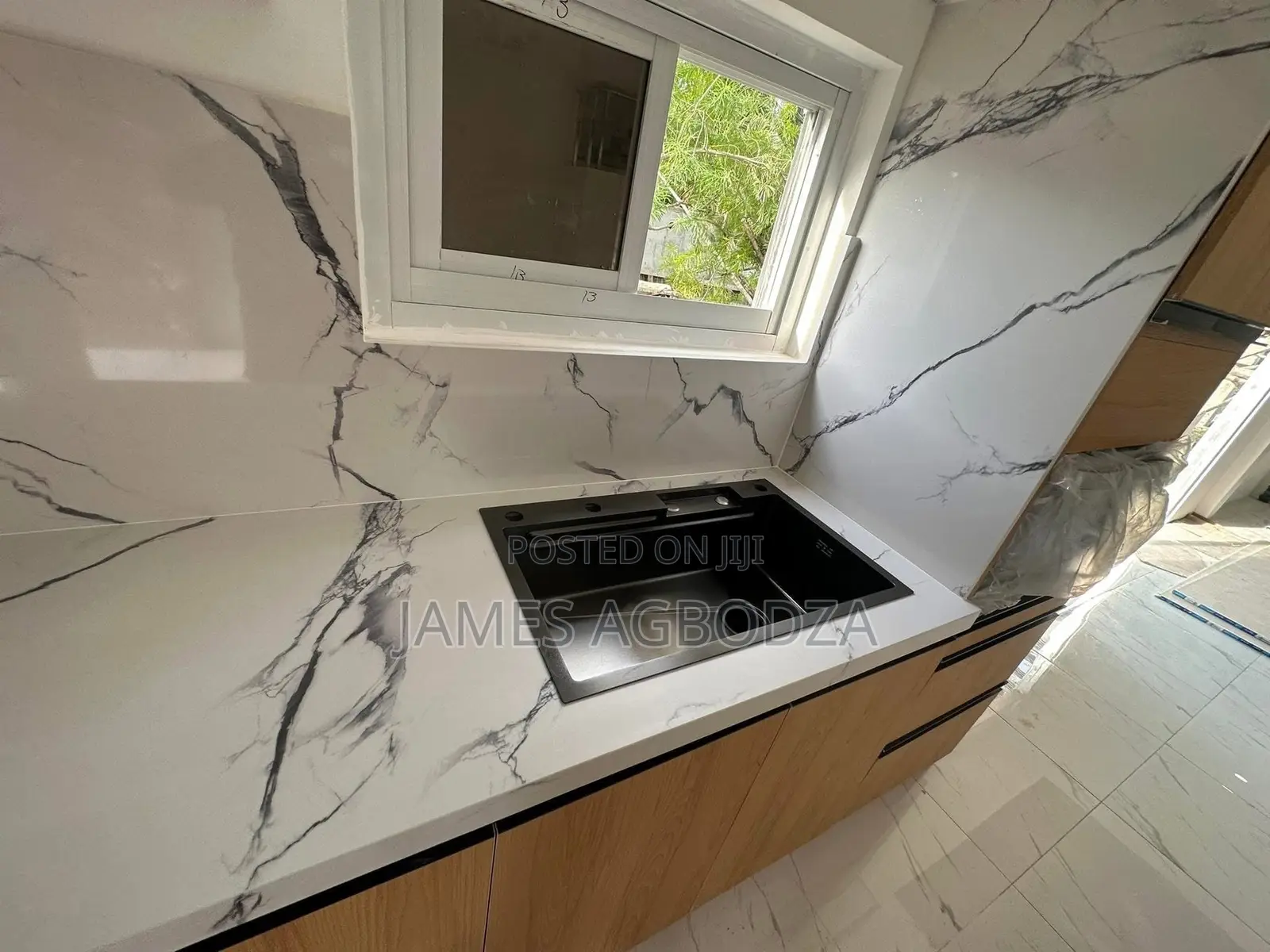 Master Tiler