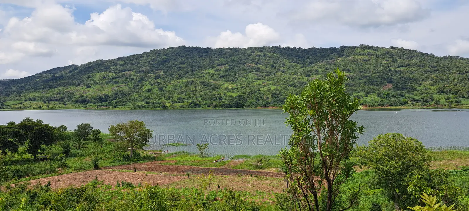 Volta Region, (Woadze) _ 4.26 Acres Riverfront Land