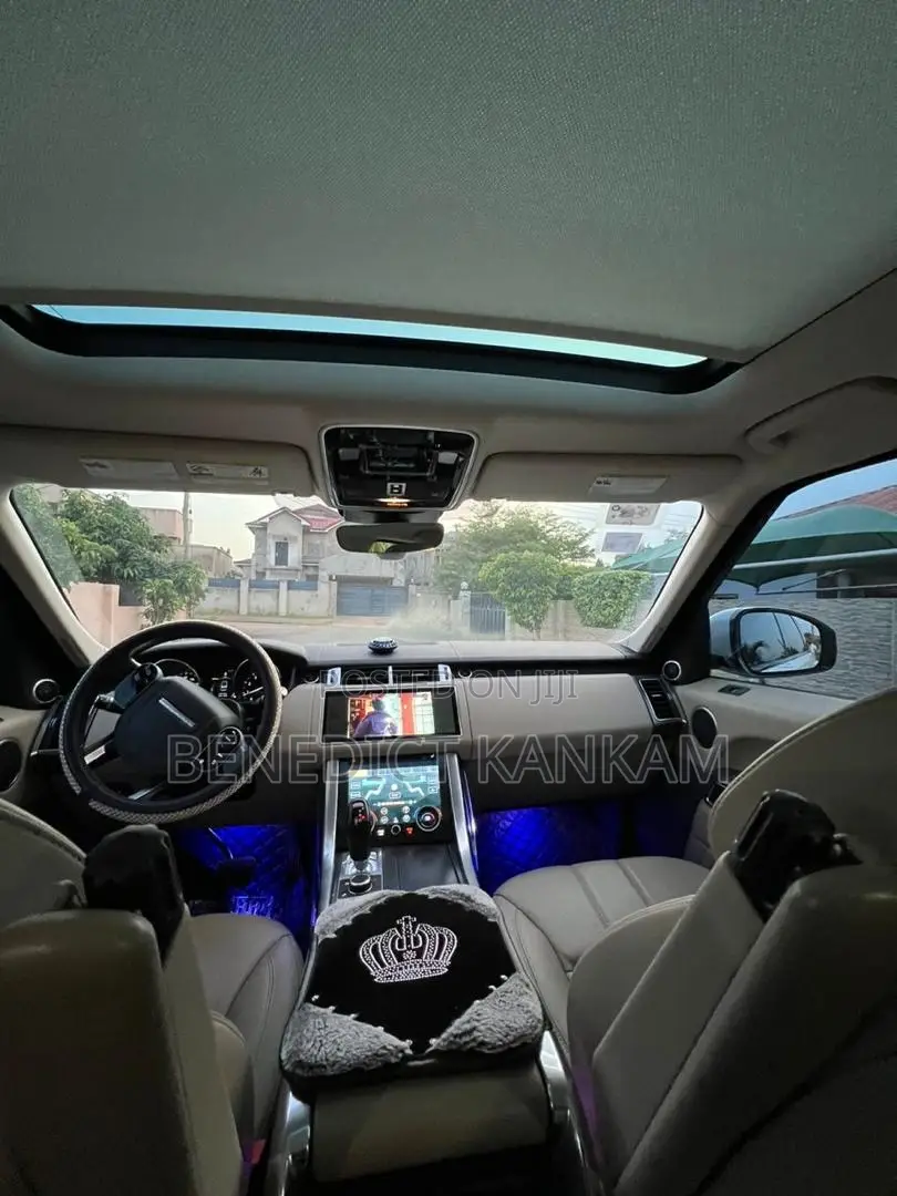 Land Rover Range Rover Sport SE 4x4 (3.0L 6cyl 8A) 2017 White