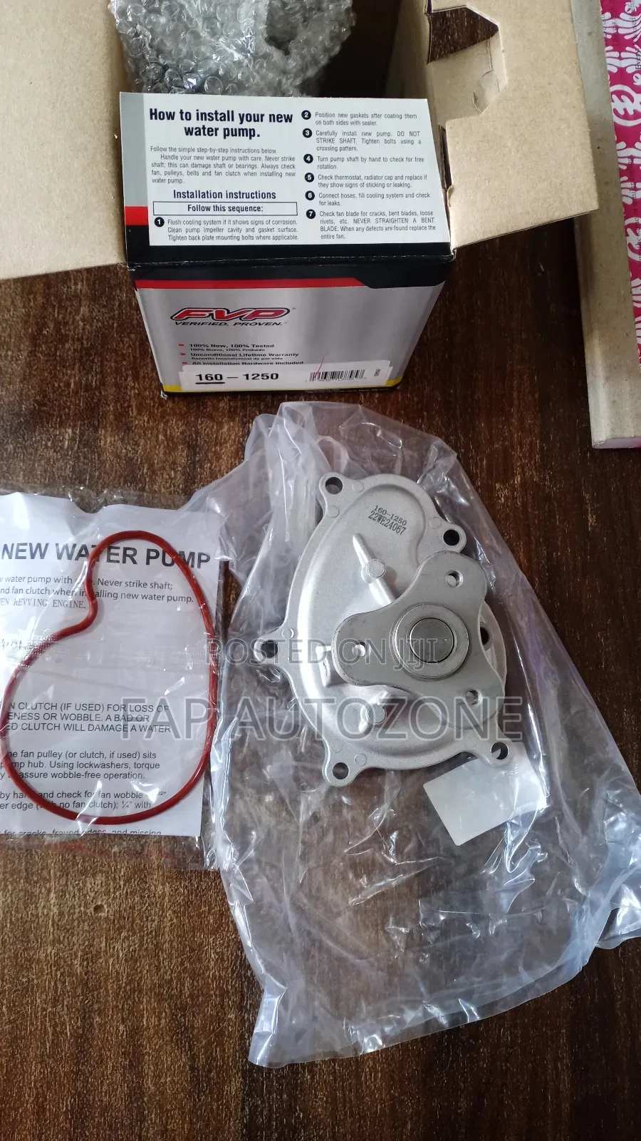10528. Subaru. Original Water Pump for Subaru Cars From Usa