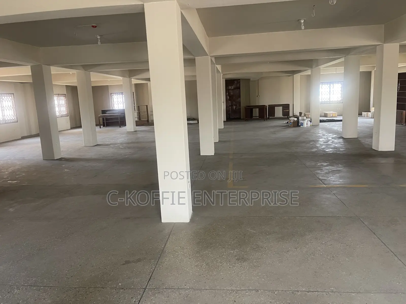400 SQM Warehouse at Adabraka for Rent