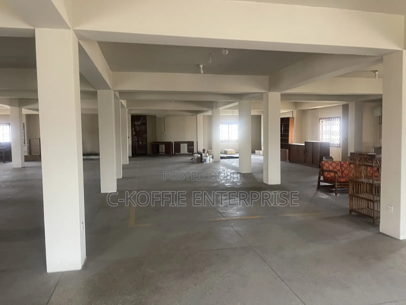 400 SQM Warehouse at Adabraka for Rent