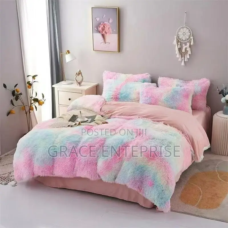 Superb Fluffy Duvet in Quality Texture