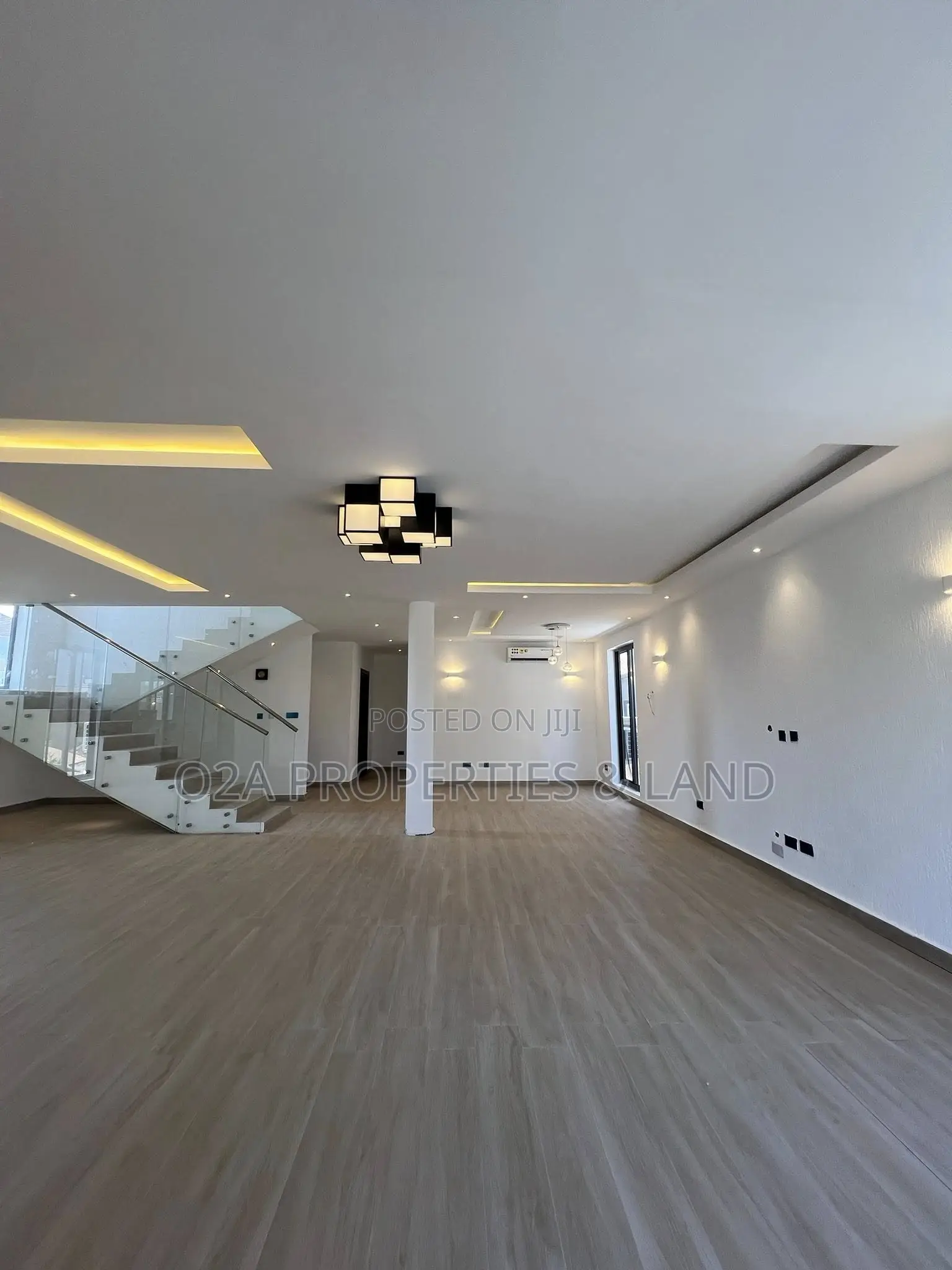 4bdrm House in Ashaley Botwe, for sale