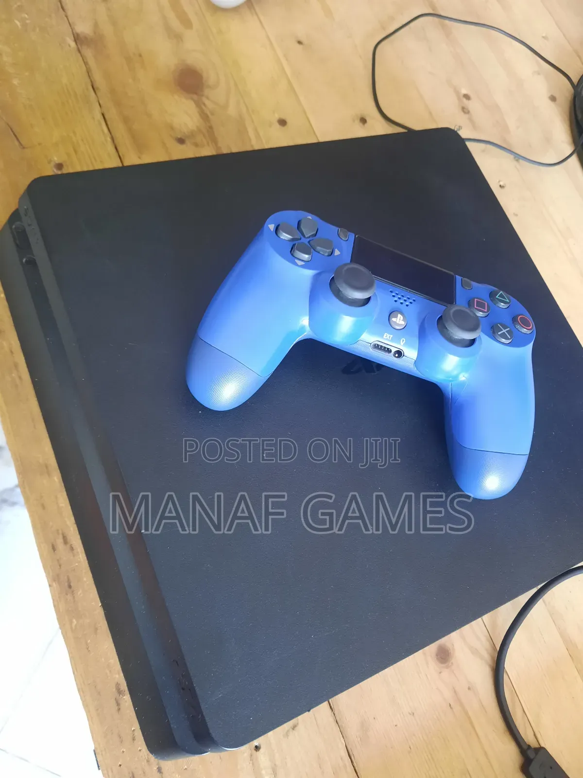 Playstation 4 Slim With 7 Games