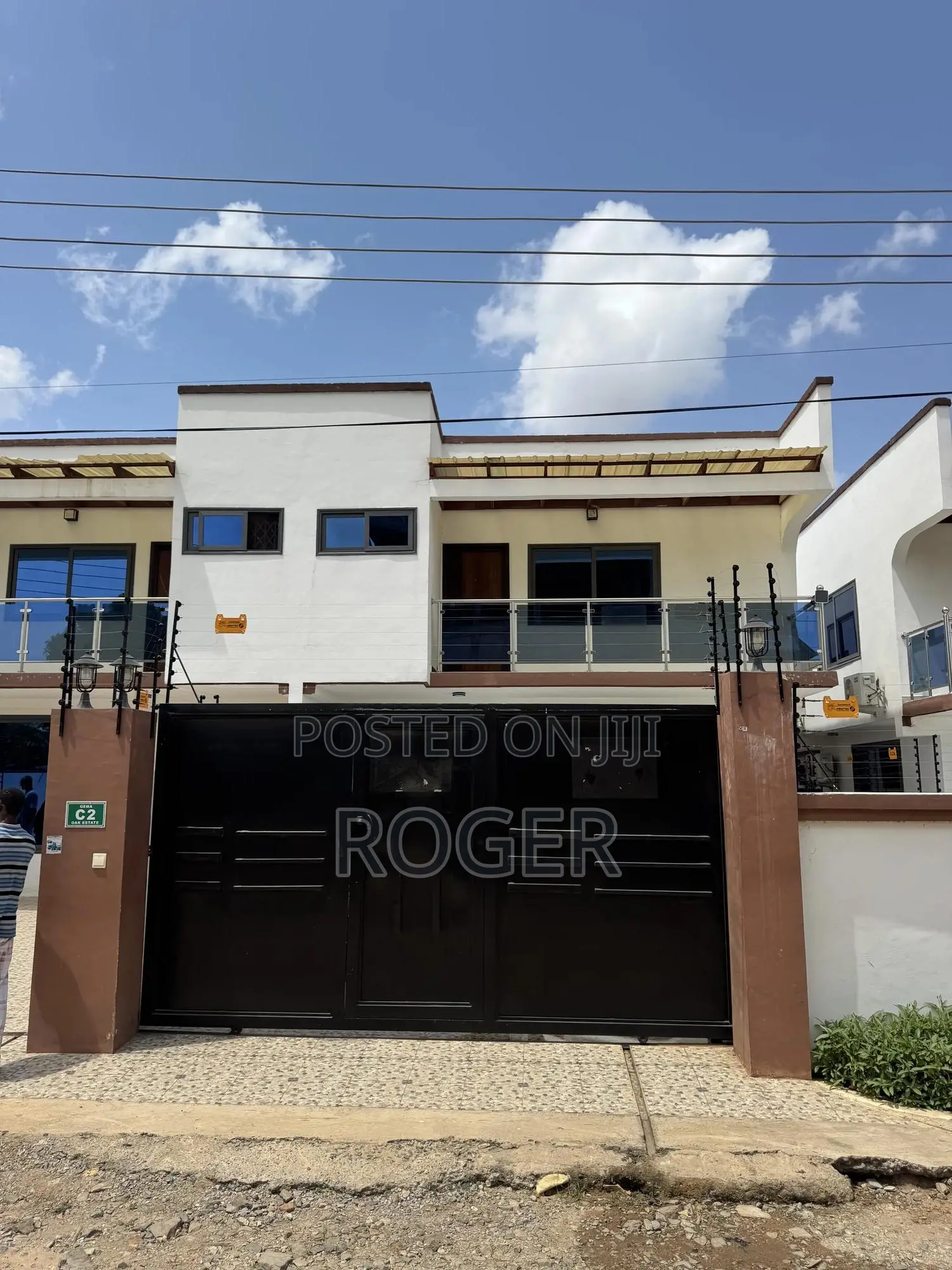 3bdrm House in Ashongman Estate for sale