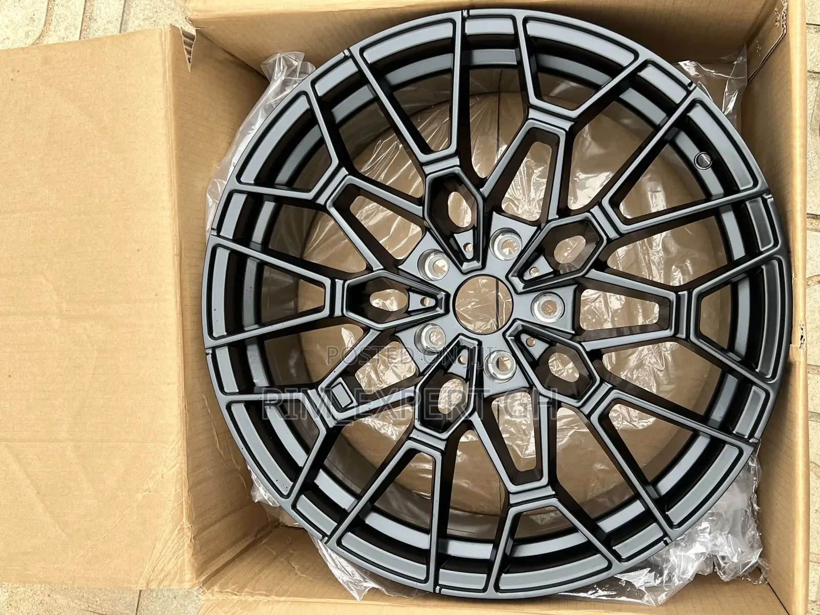 BMW Rim 19 All Black