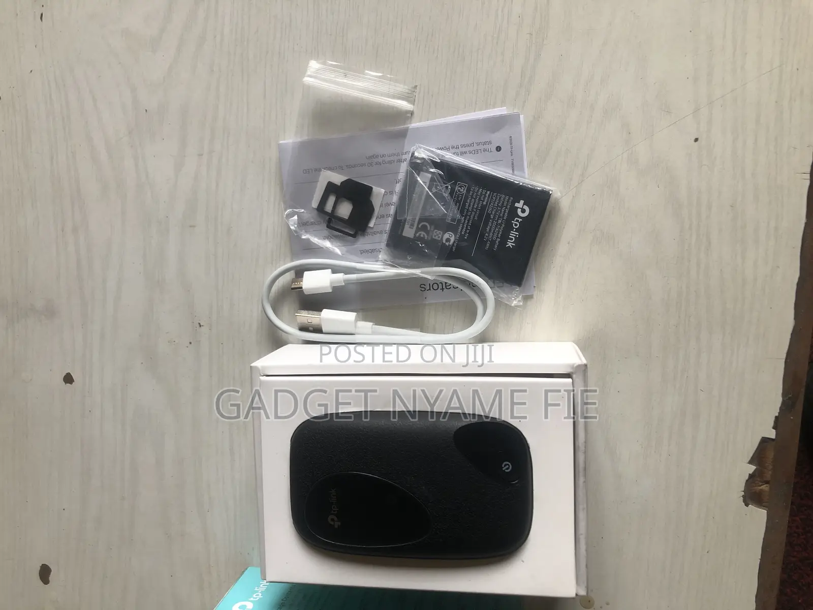 Tp-Link 4g Lte Mobile Wi-Fi (Sim Card Plug and Play)