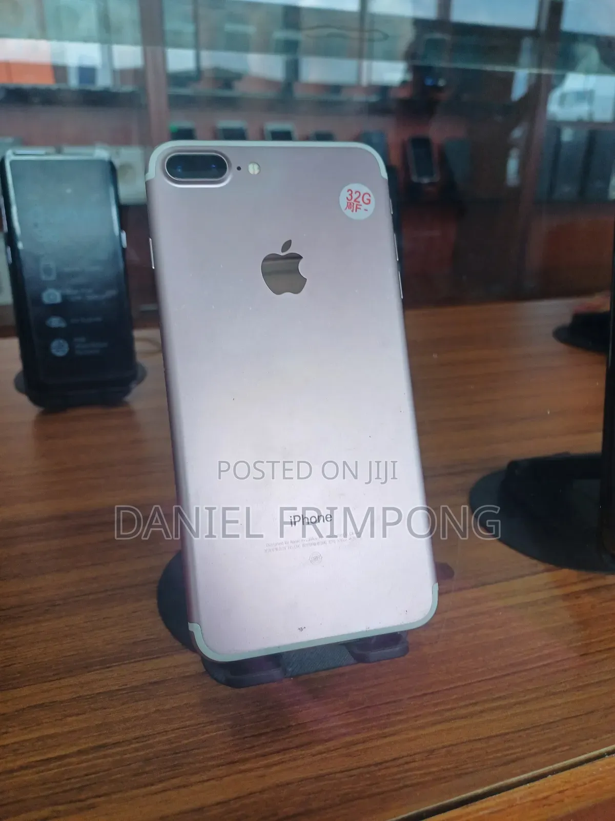 Apple iPhone 7 Plus 32 GB Gold