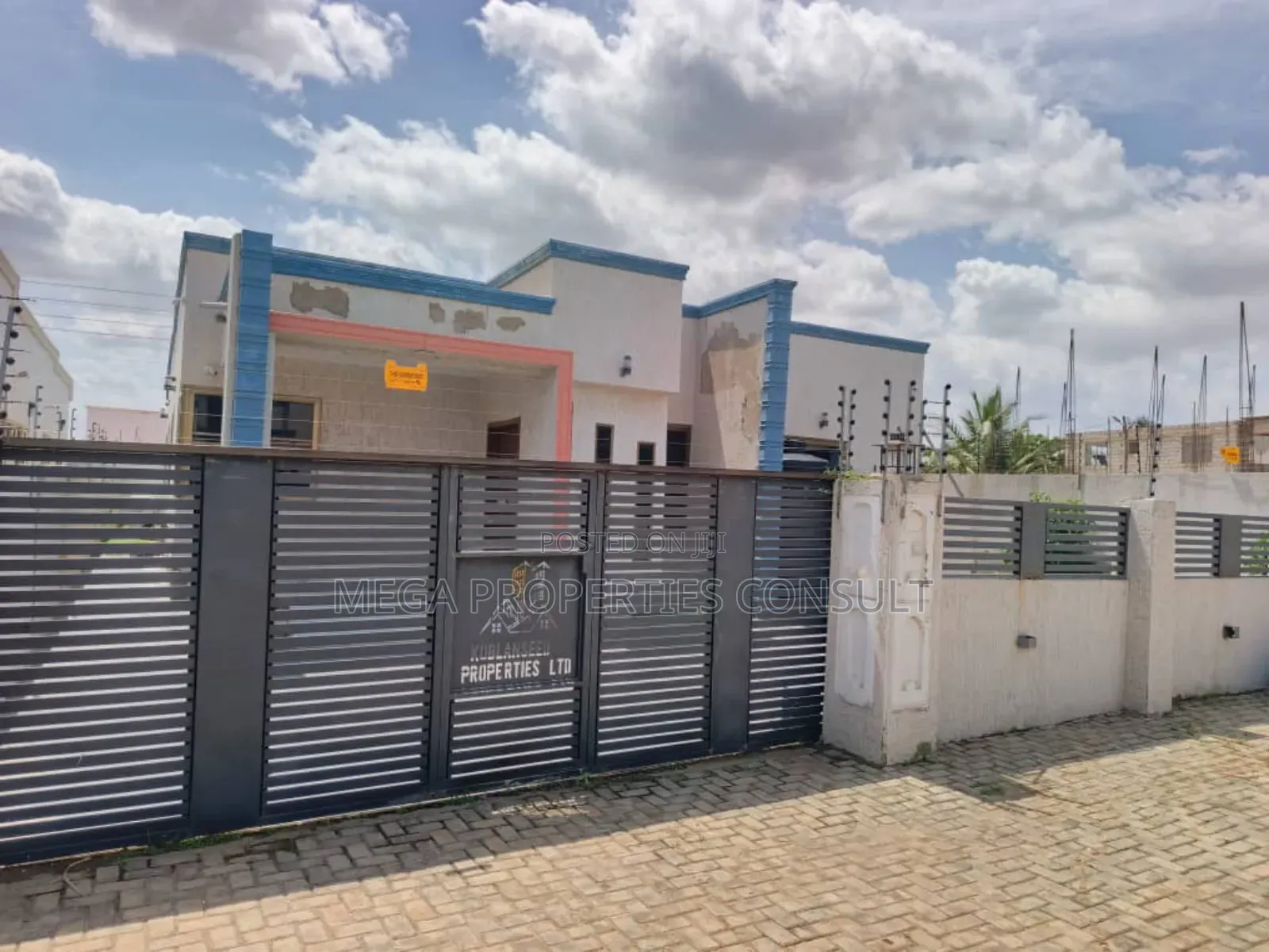 Furnished 2bdrm House in Lake Side Estate for rent