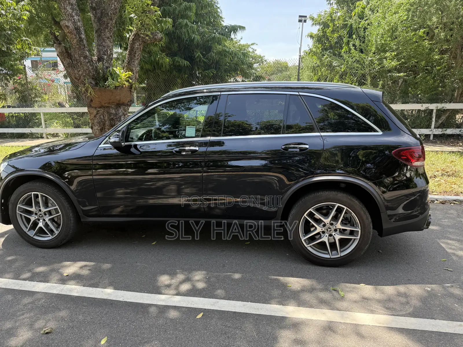 Mercedes-Benz GLC-Class 2019 Black