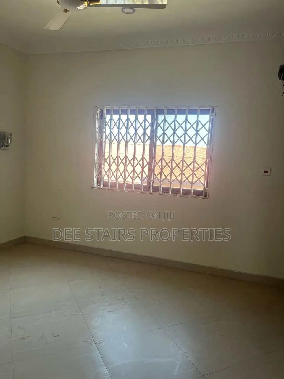 4bdrm House in Teshie Raster for rent