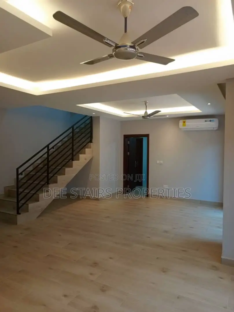 3bdrm House in Teshie Raster for rent