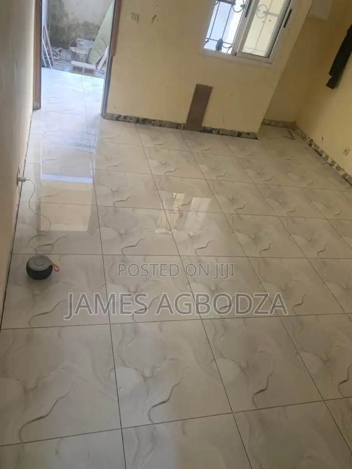 Master Bedroom Tiling