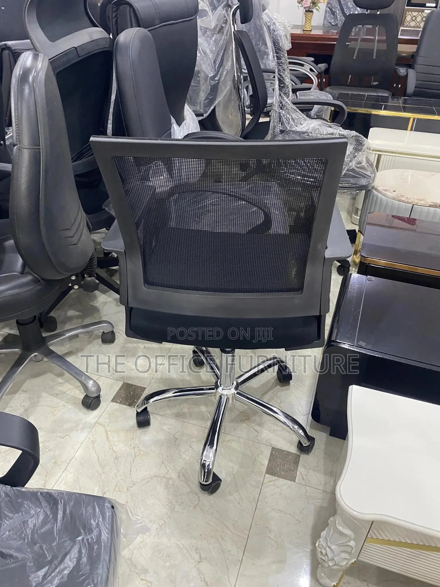 Mesh Swivel Chair