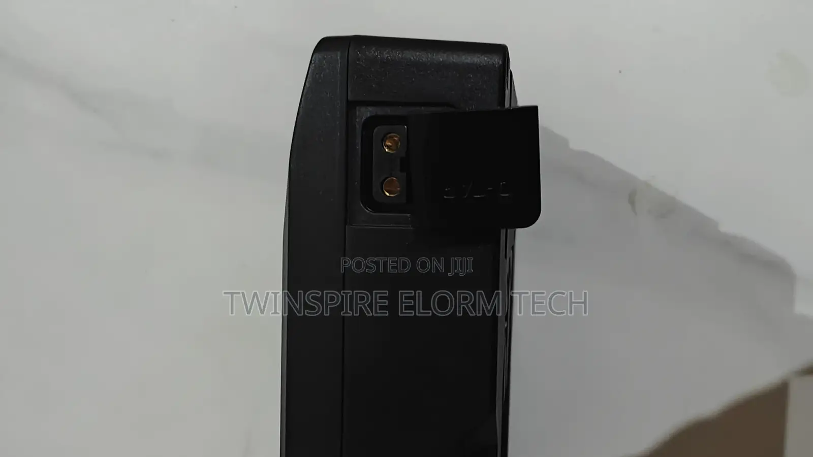 R7 v Mount Battery 14.8v 106wh With Pd