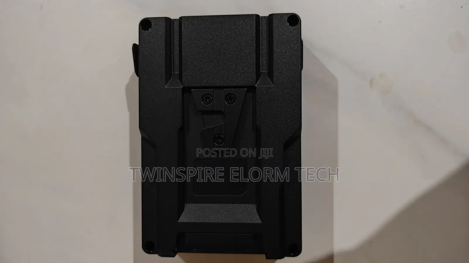 R7 v Mount Battery 14.8v 106wh With Pd