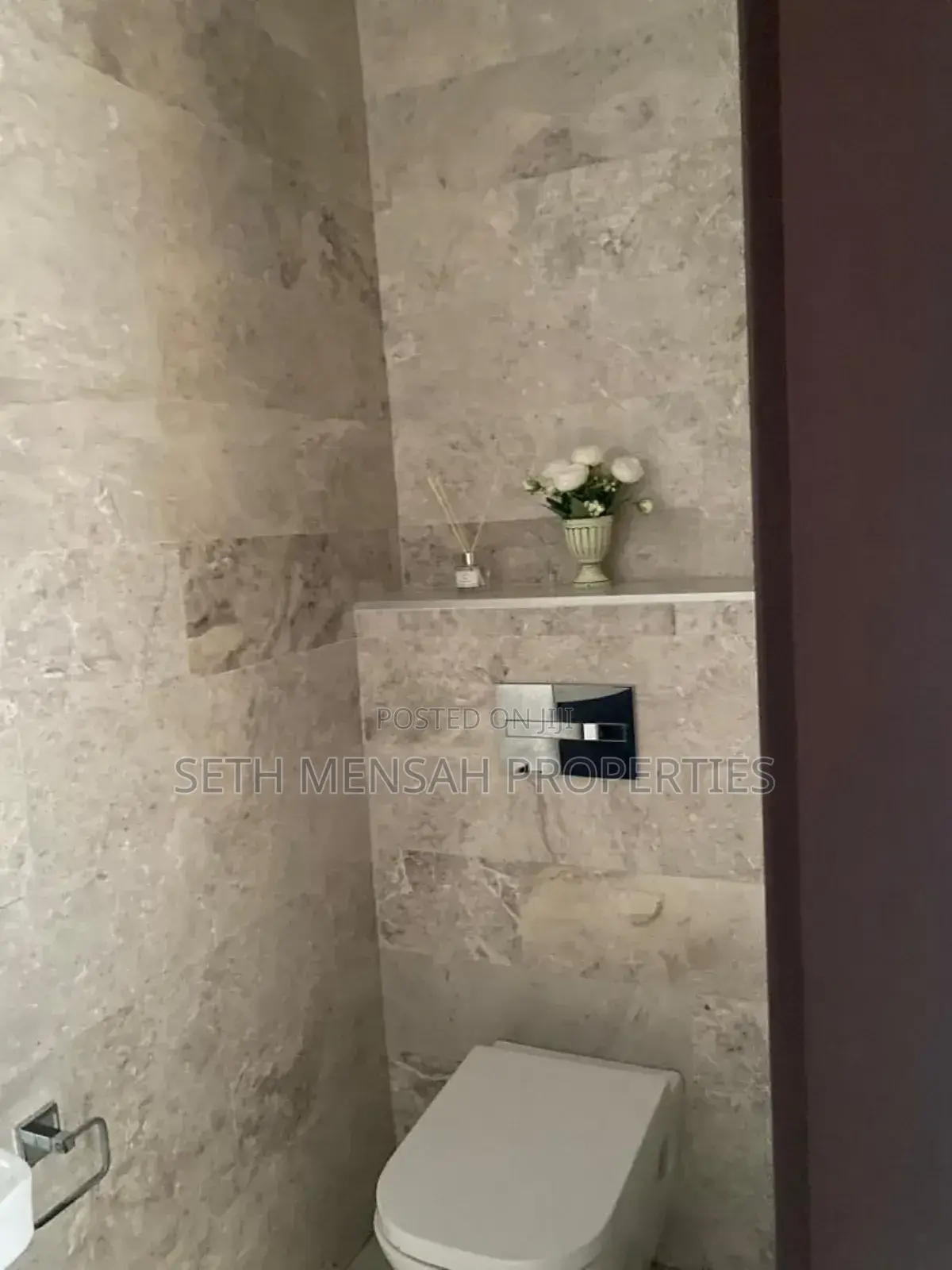 4bdrm House in Cantonments for sale