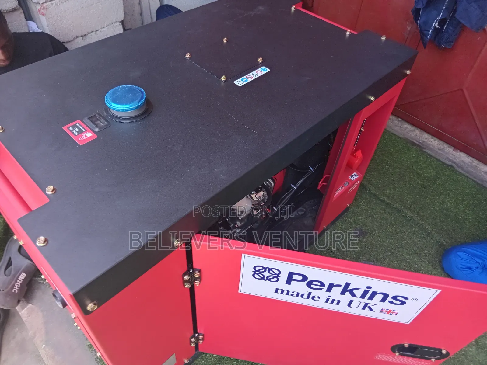 Hurry for Your Own 18kva Generator Perkins Generator