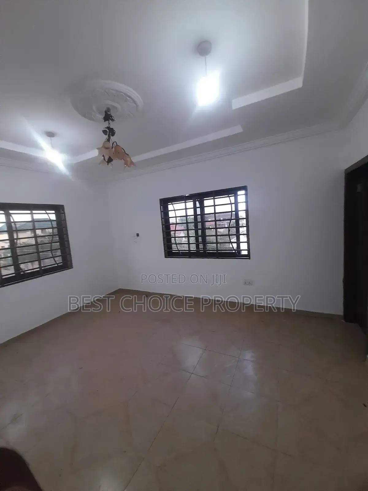 2bdrm Apartment in Ashiyie, Frafraha for rent