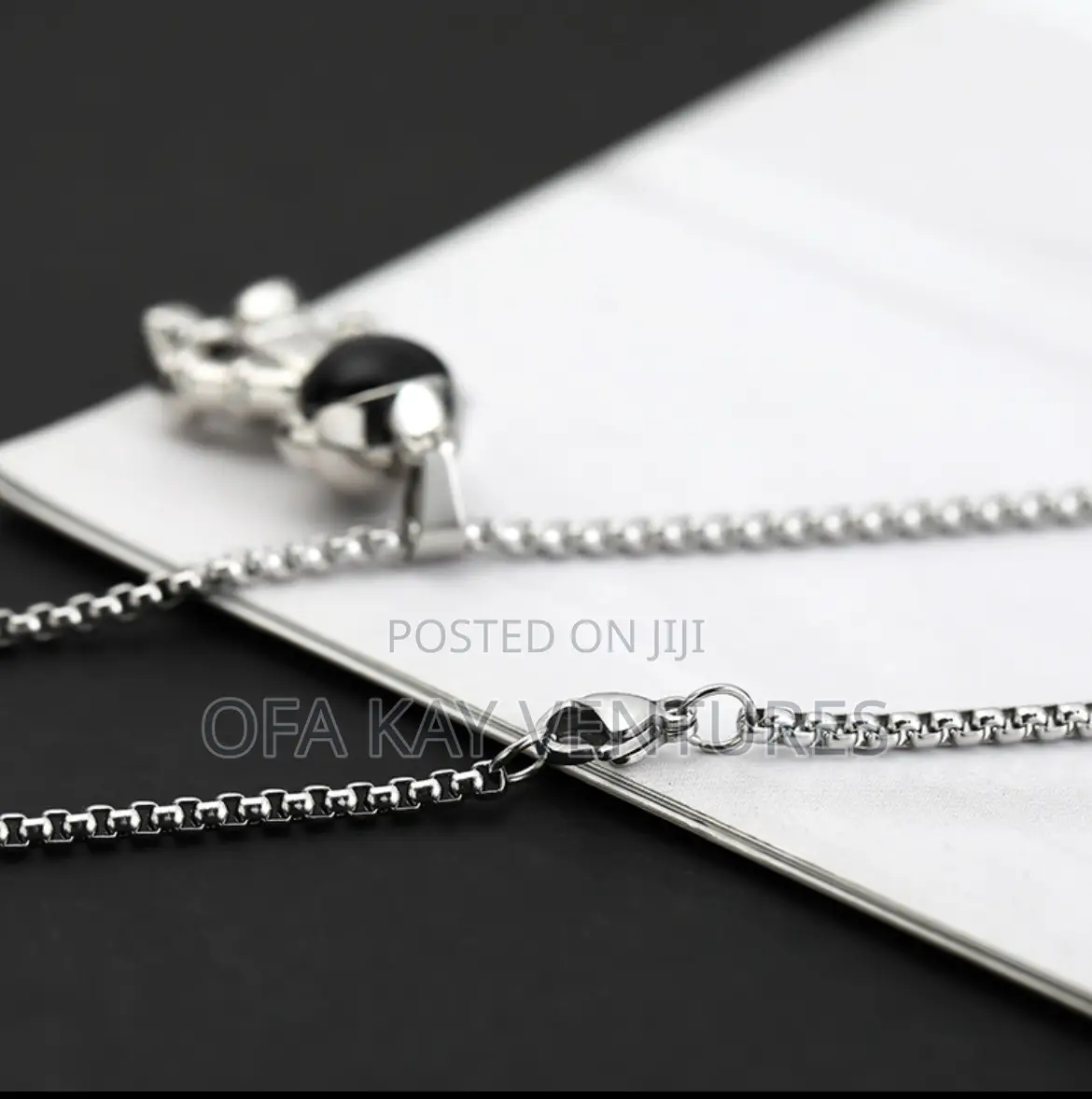 Astronaut Necklace With 2rings